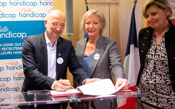 Signature partenariat DuoDay et Hello Handicap